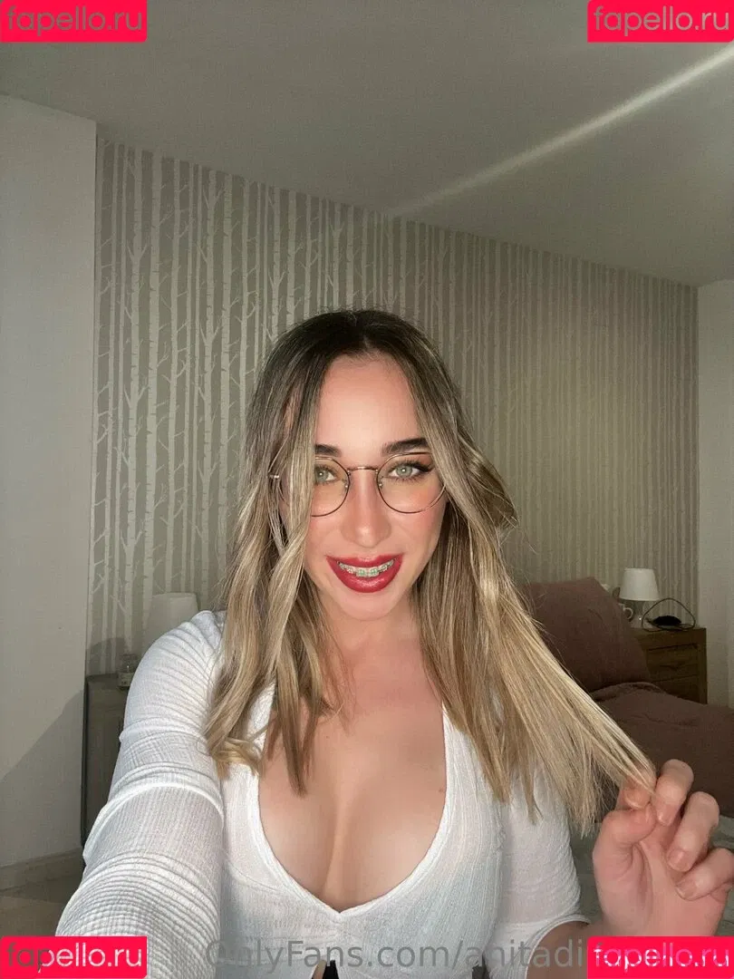 AnitaDinamitaX Onlyfans Photo Gallery 