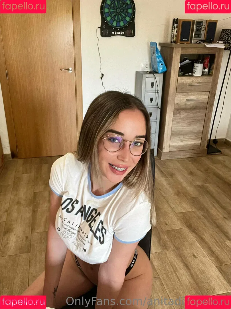 AnitaDinamitaX Onlyfans Photo Gallery 