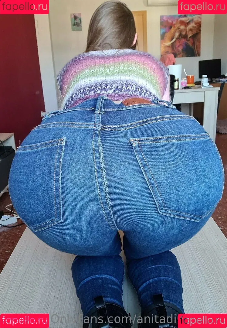 AnitaDinamitaX Onlyfans Photo Gallery 