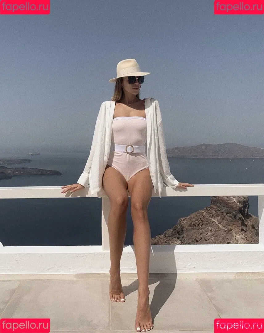 Demi Rawling Onlyfans Photo Gallery 