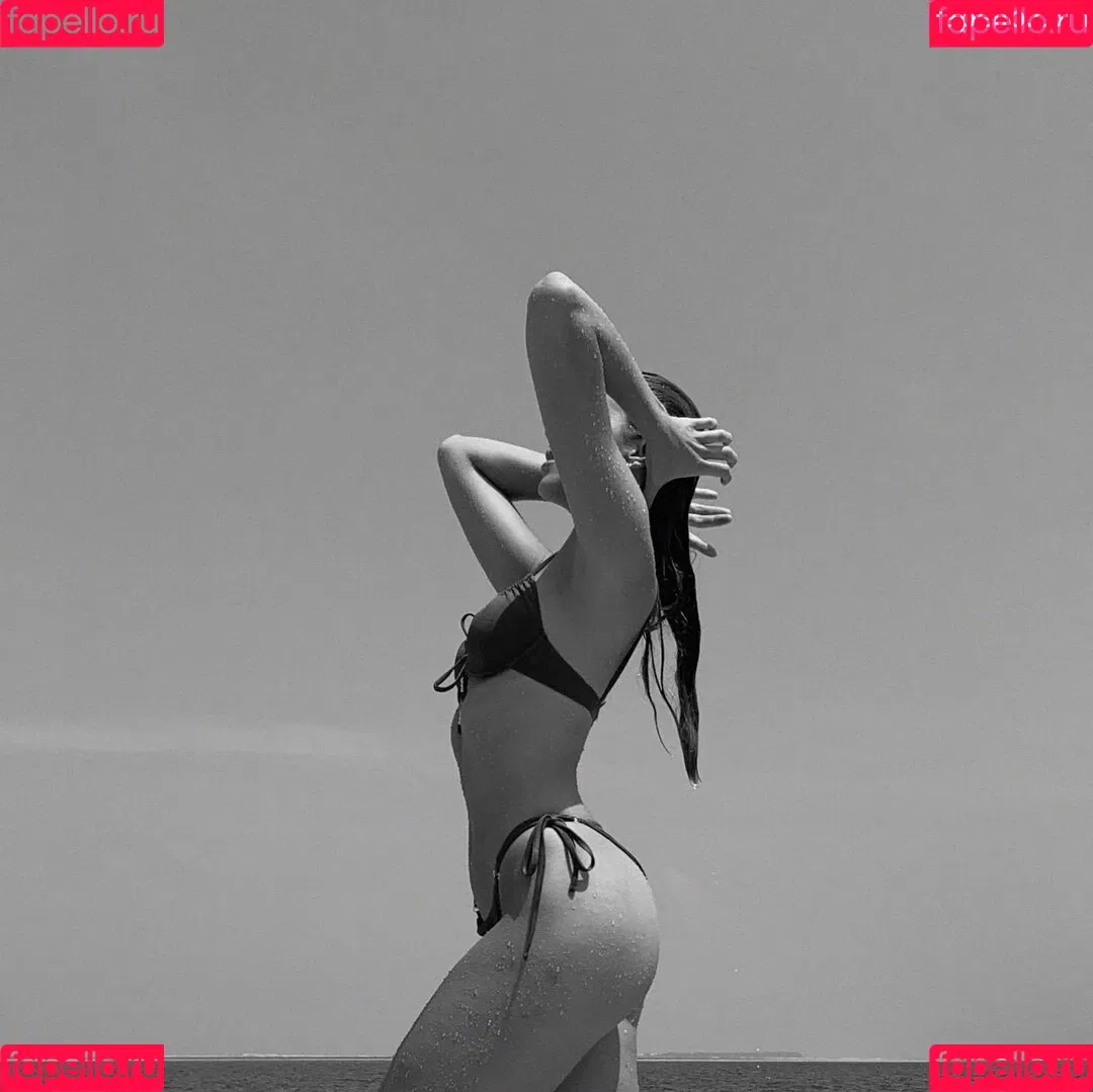 Demi Rawling Onlyfans Photo Gallery 