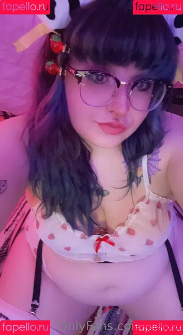 cowlil Onlyfans Photo Gallery 
