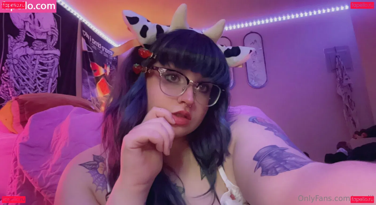 cowlil Onlyfans Photo Gallery 