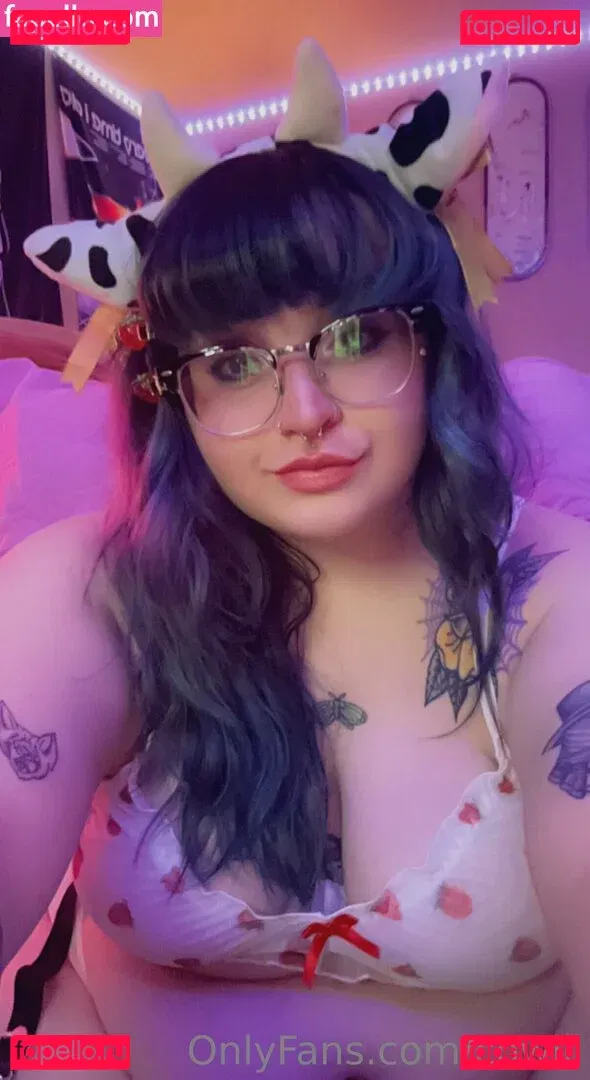 cowlil Onlyfans Photo Gallery 