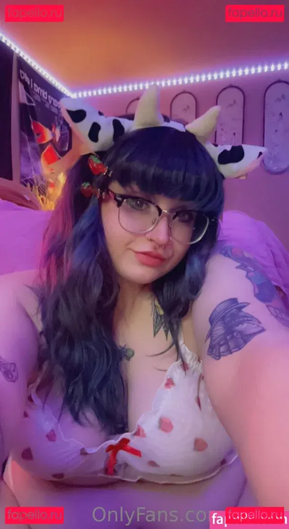 cowlil Onlyfans Photo Gallery 