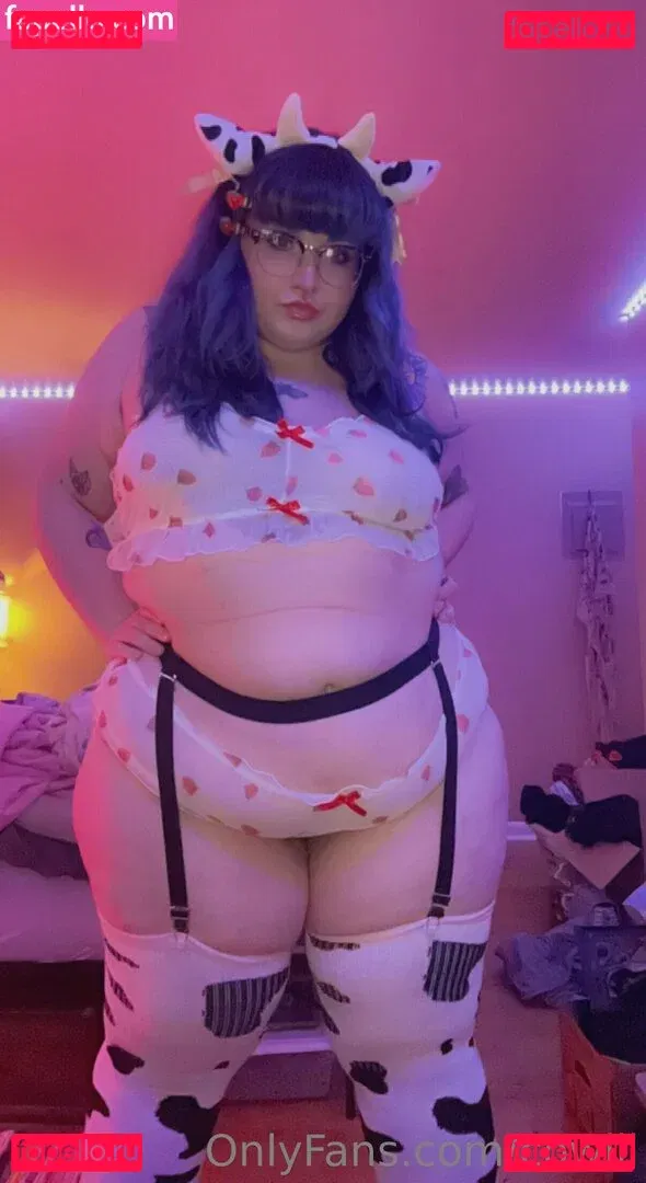 cowlil Onlyfans Photo Gallery 