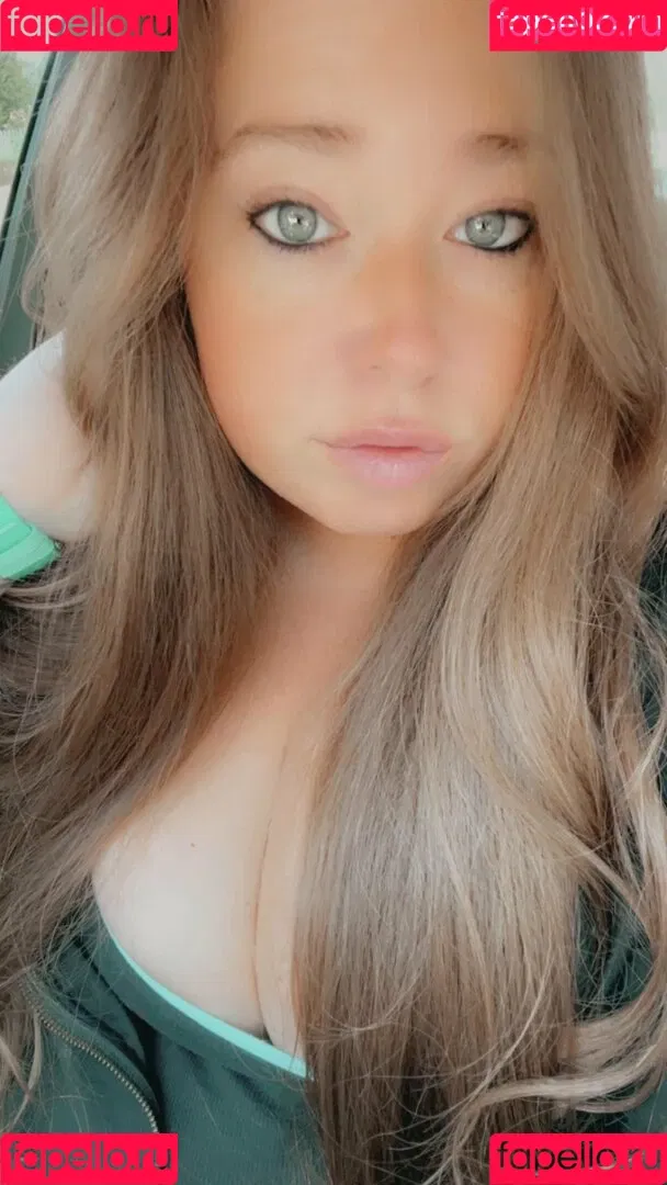 Ivy Mia Onlyfans Photo Gallery 