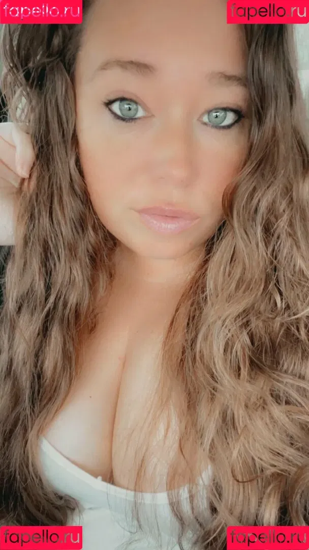Ivy Mia Onlyfans Photo Gallery 