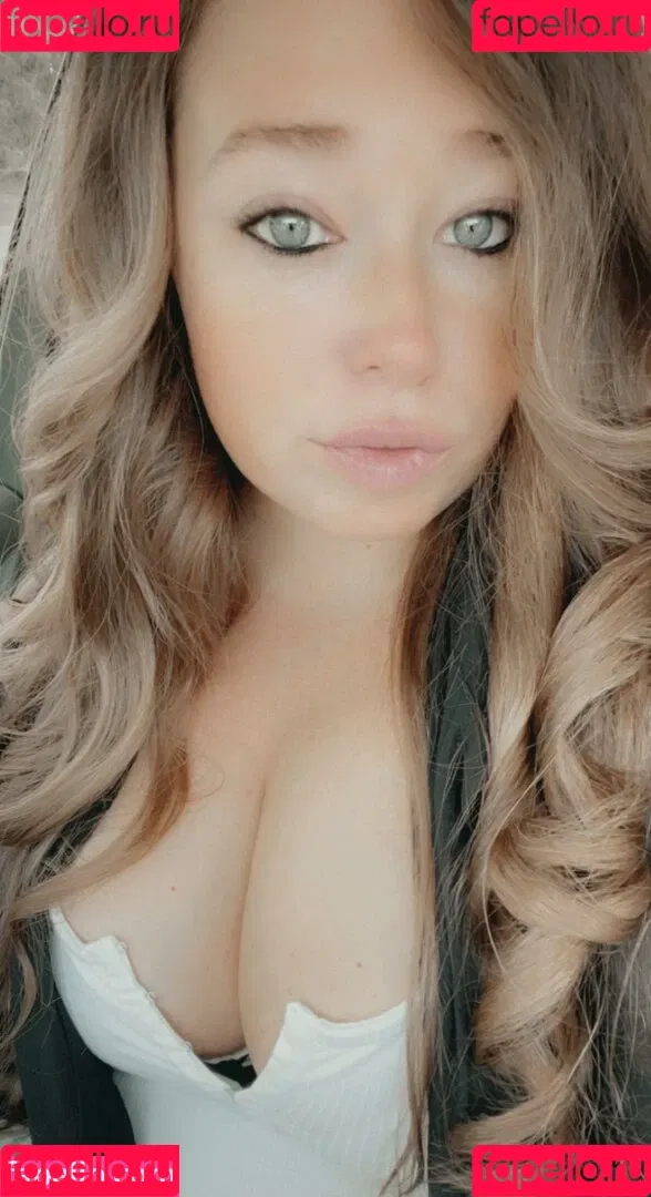 Ivy Mia Onlyfans Photo Gallery 