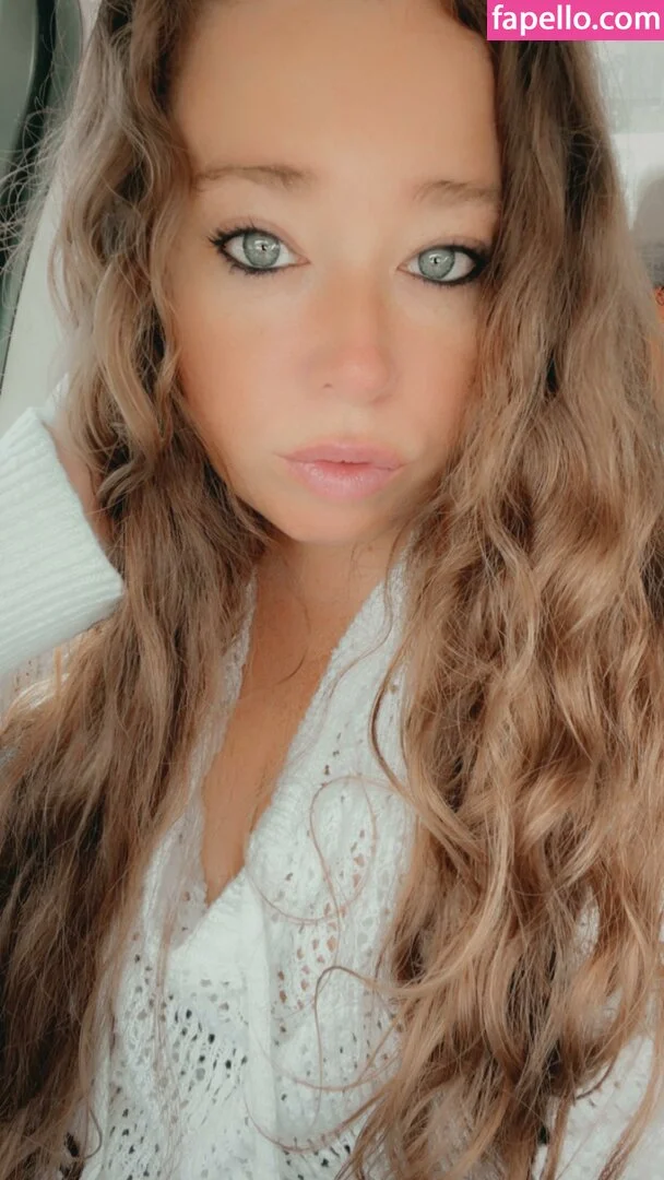 Ivy Mia Onlyfans Photo Gallery 