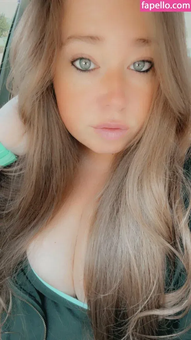 Ivy Mia Onlyfans Photo Gallery 