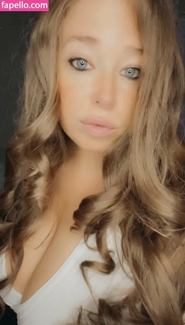 Ivy Mia Onlyfans Photo Gallery 