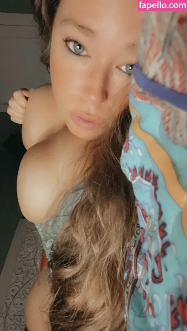 Ivy Mia Onlyfans Photo Gallery 