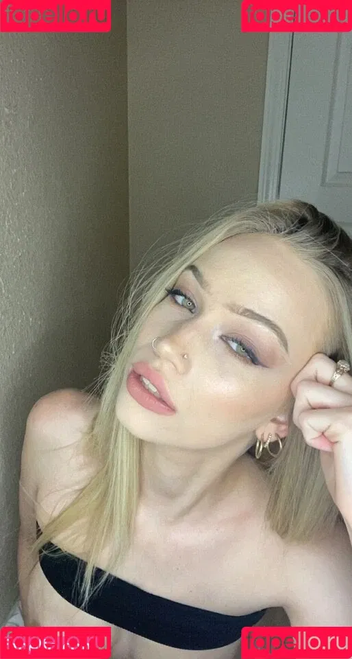 mariacheer18 Onlyfans Photo Gallery 
