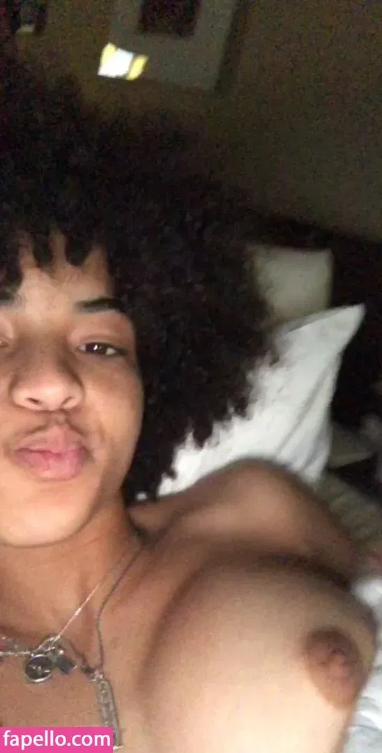 Lena26 Onlyfans Photo Gallery 