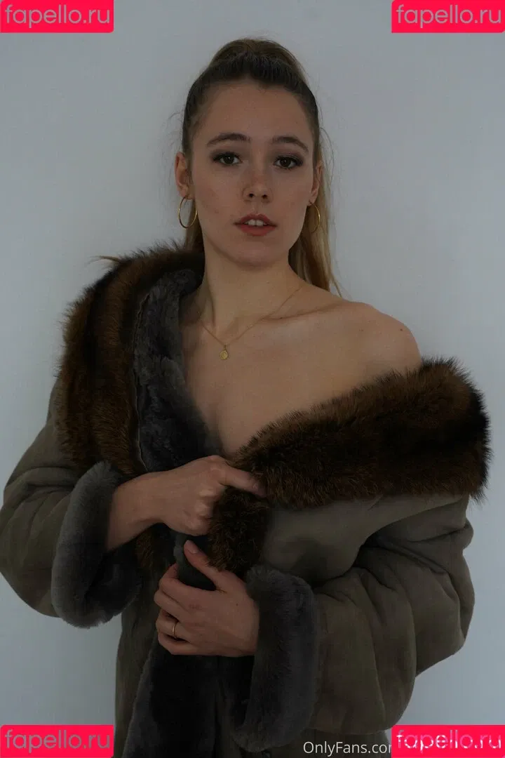 Avvaballerina Onlyfans Photo Gallery 
