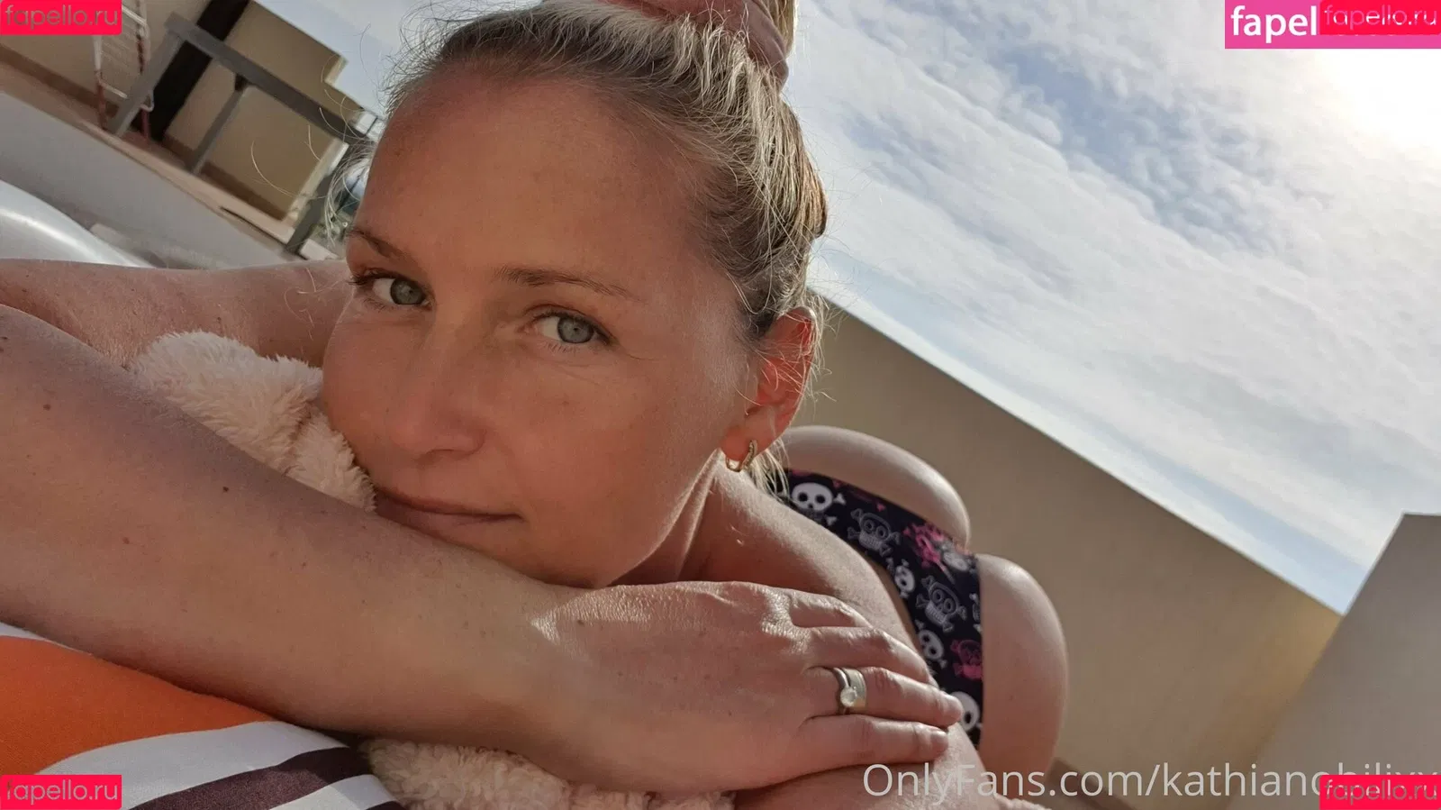 kathianobilixx Onlyfans Photo Gallery 