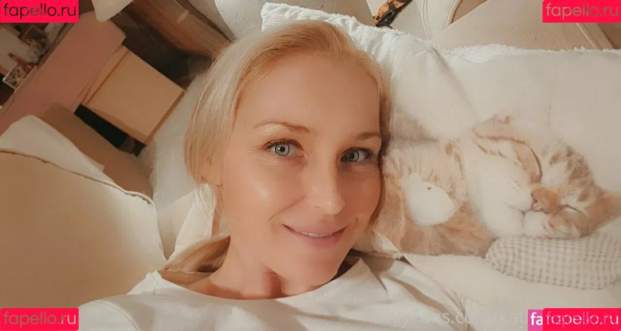 kathianobilixx Onlyfans Photo Gallery 