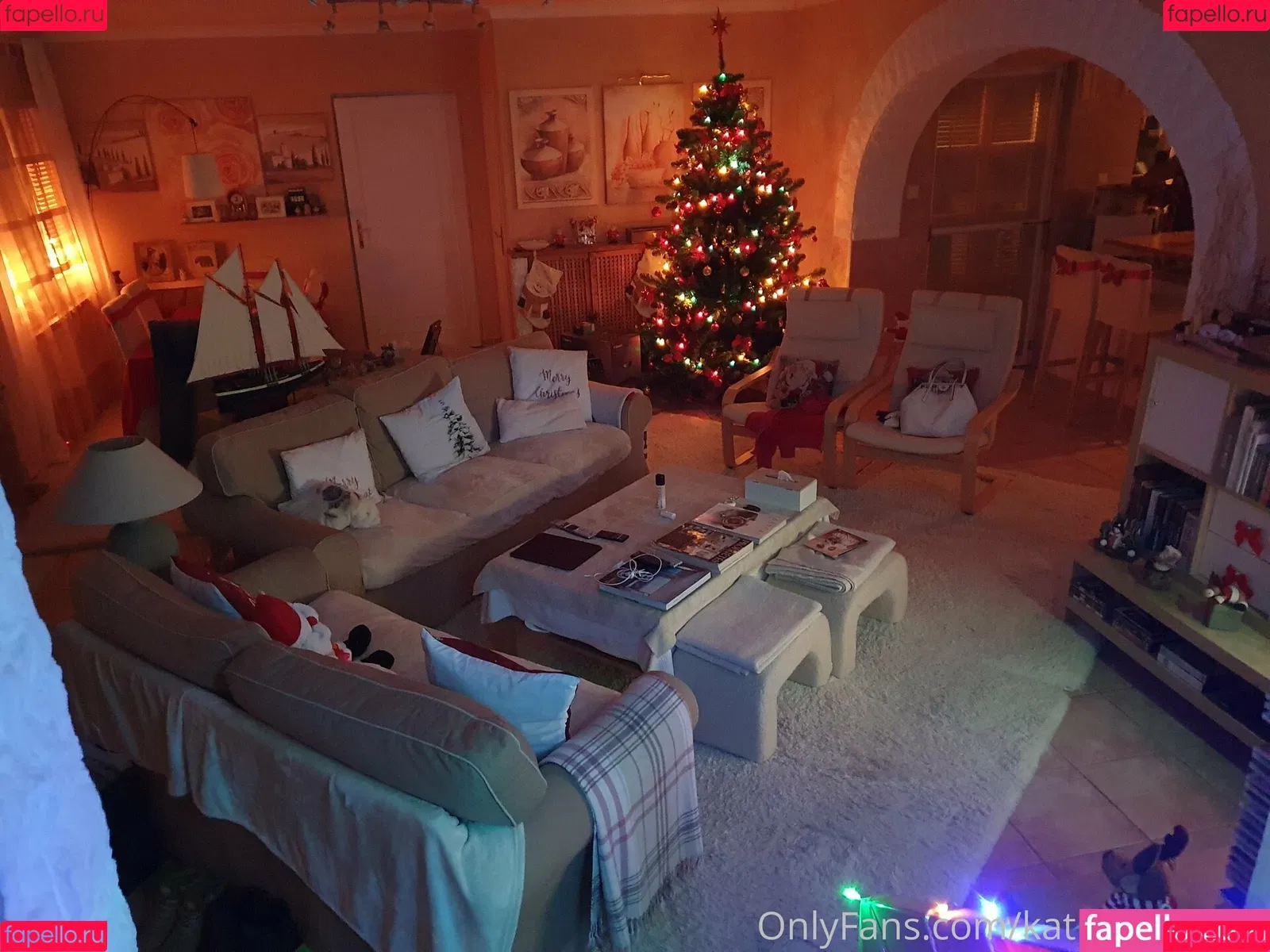 kathianobilixx Onlyfans Photo Gallery 