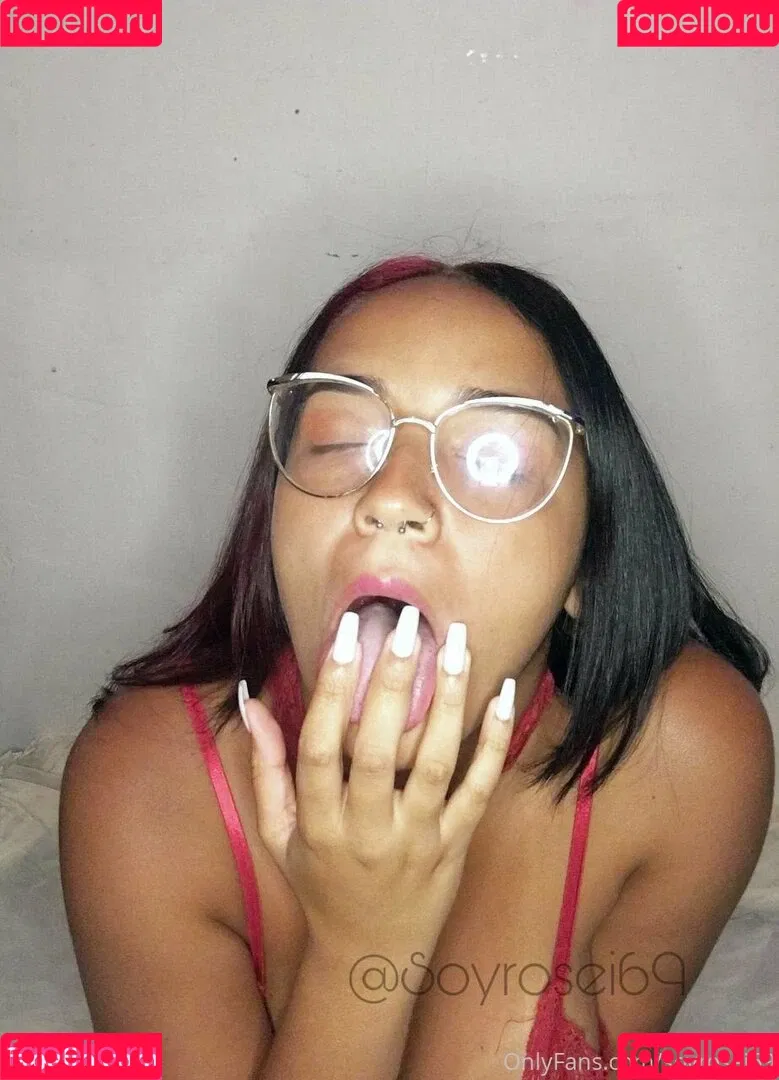 soyrosei69 Onlyfans Photo Gallery 