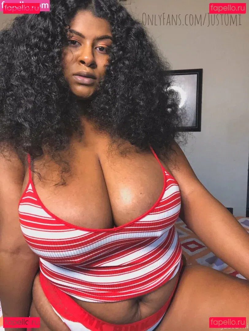justomi Onlyfans Photo Gallery 