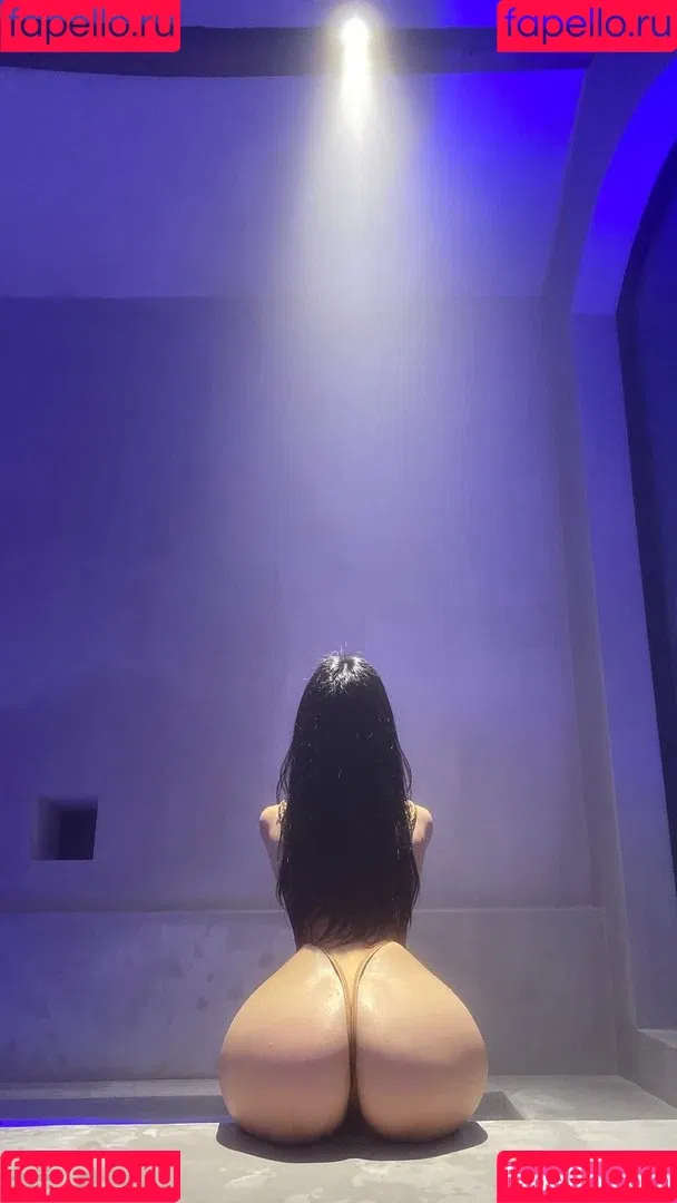 QiaoniuTT Onlyfans Photo Gallery 