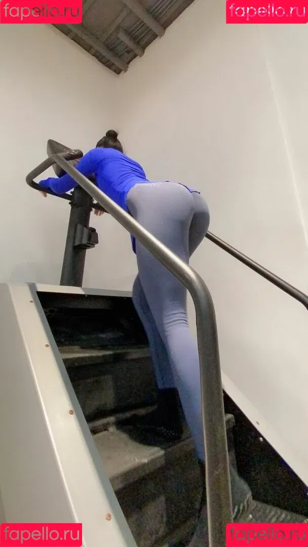 QiaoniuTT Onlyfans Photo Gallery 