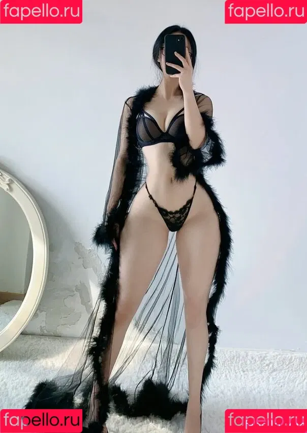 QiaoniuTT Onlyfans Photo Gallery 