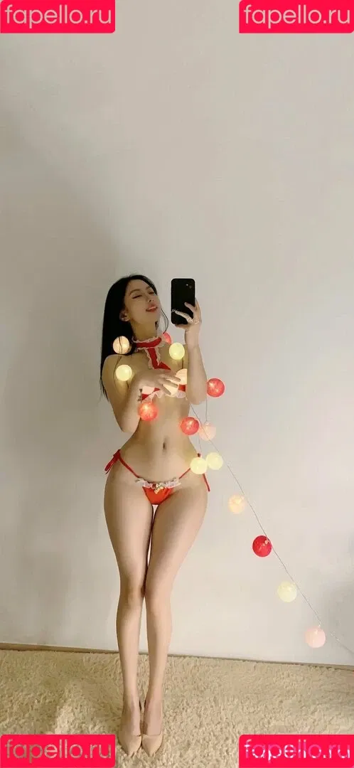 QiaoniuTT Onlyfans Photo Gallery 