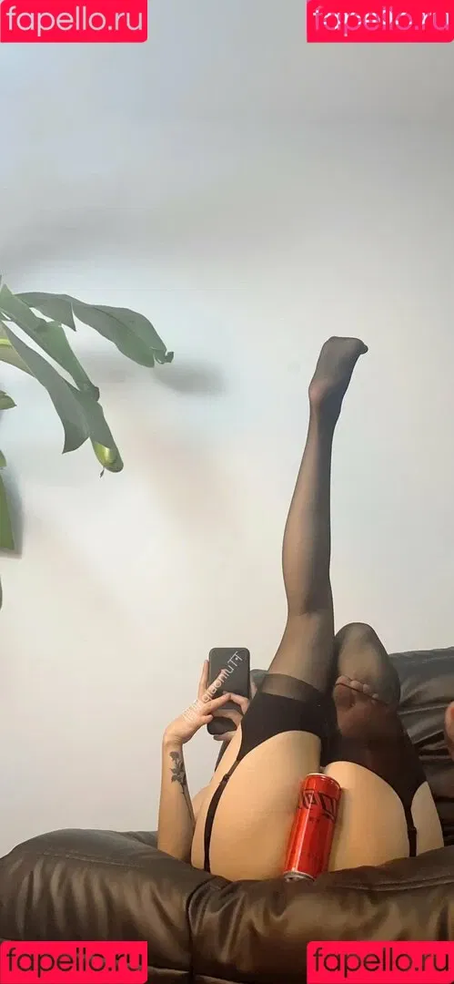 QiaoniuTT Onlyfans Photo Gallery 