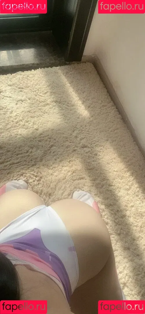 QiaoniuTT Onlyfans Photo Gallery 