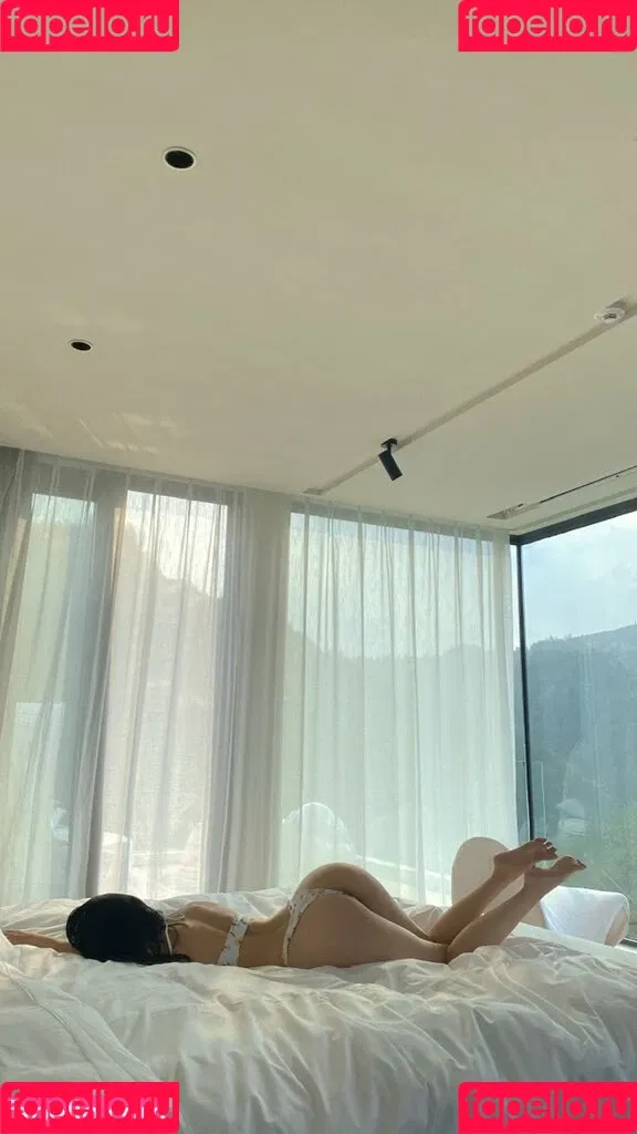 QiaoniuTT Onlyfans Photo Gallery 