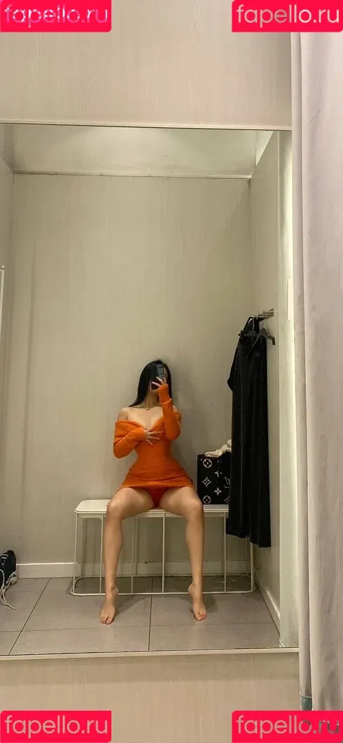 QiaoniuTT Onlyfans Photo Gallery 