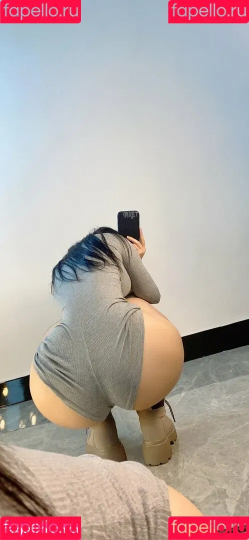 QiaoniuTT Onlyfans Photo Gallery 