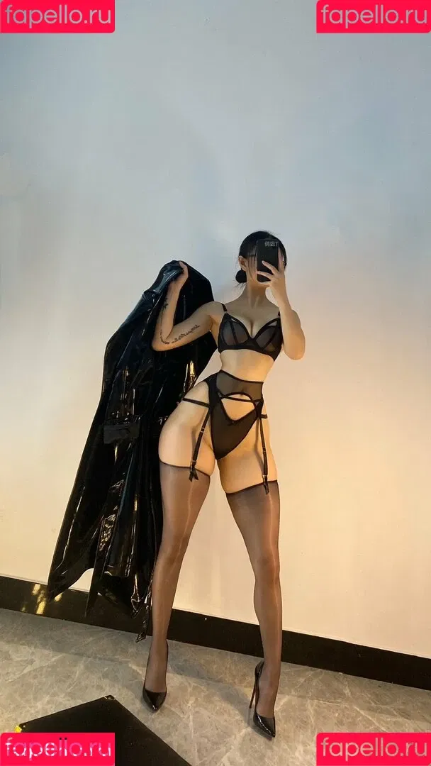 QiaoniuTT Onlyfans Photo Gallery 