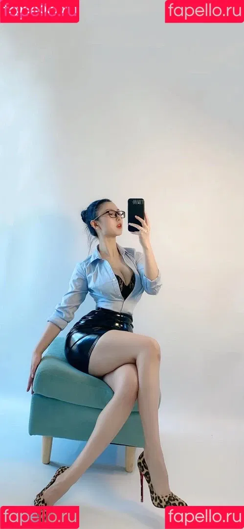 QiaoniuTT Onlyfans Photo Gallery 