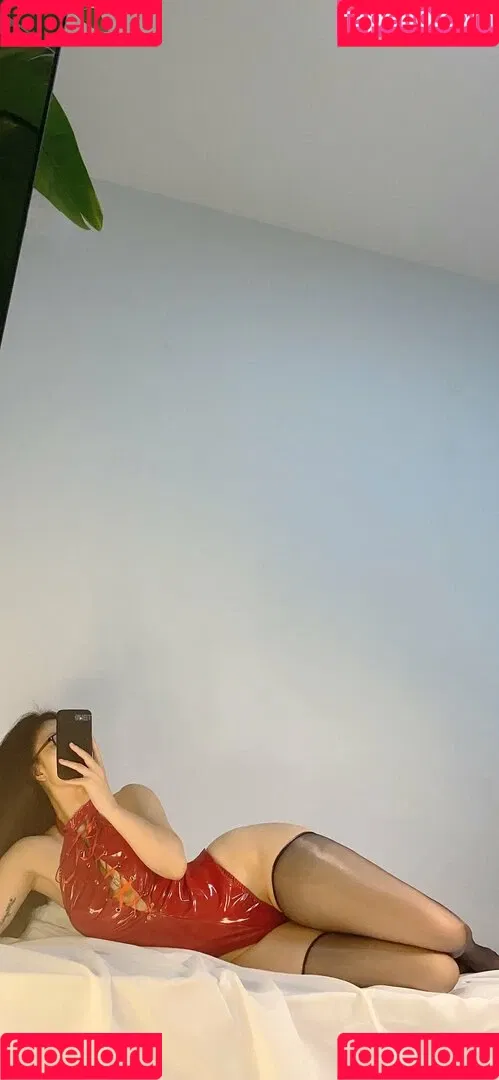 QiaoniuTT Onlyfans Photo Gallery 