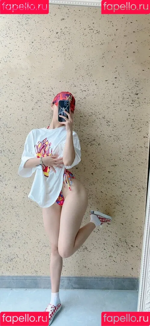 QiaoniuTT Onlyfans Photo Gallery 