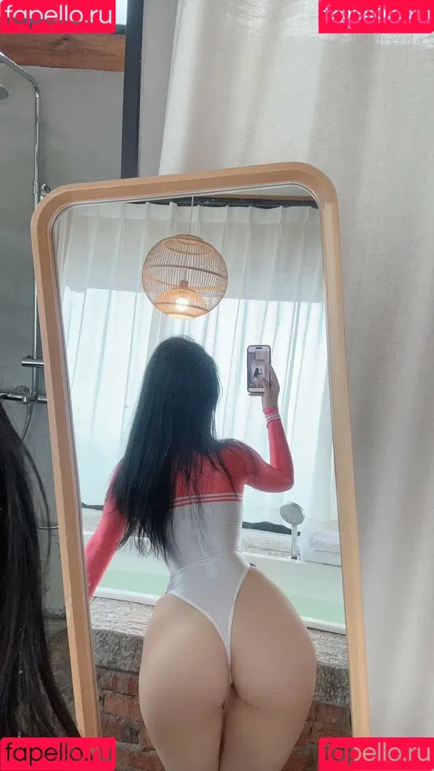 QiaoniuTT Onlyfans Photo Gallery 