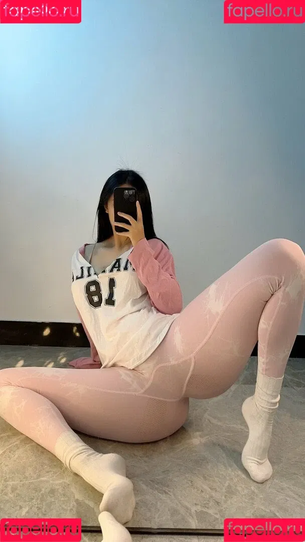 QiaoniuTT Onlyfans Photo Gallery 