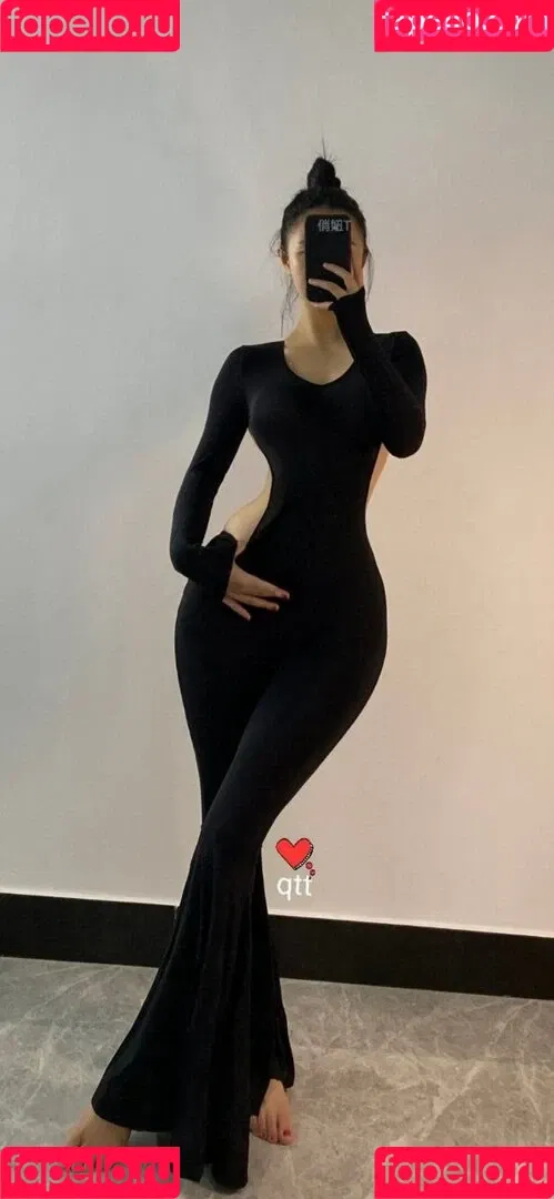 QiaoniuTT Onlyfans Photo Gallery 