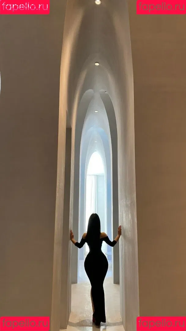 QiaoniuTT Onlyfans Photo Gallery 
