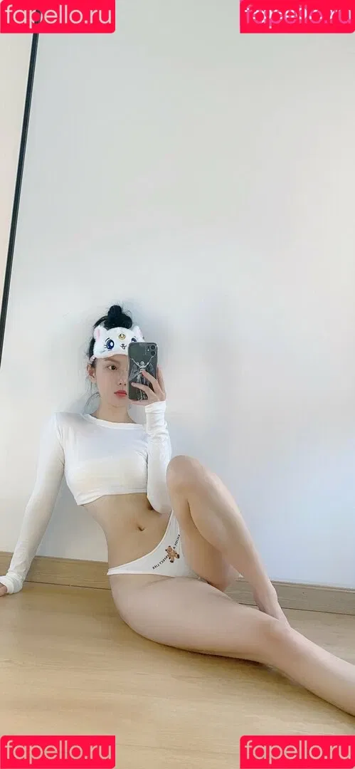 QiaoniuTT Onlyfans Photo Gallery 