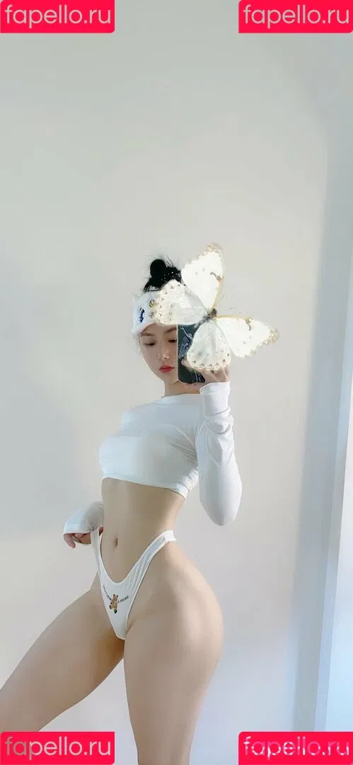 QiaoniuTT Onlyfans Photo Gallery 