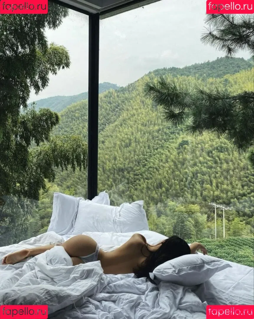QiaoniuTT Onlyfans Photo Gallery 