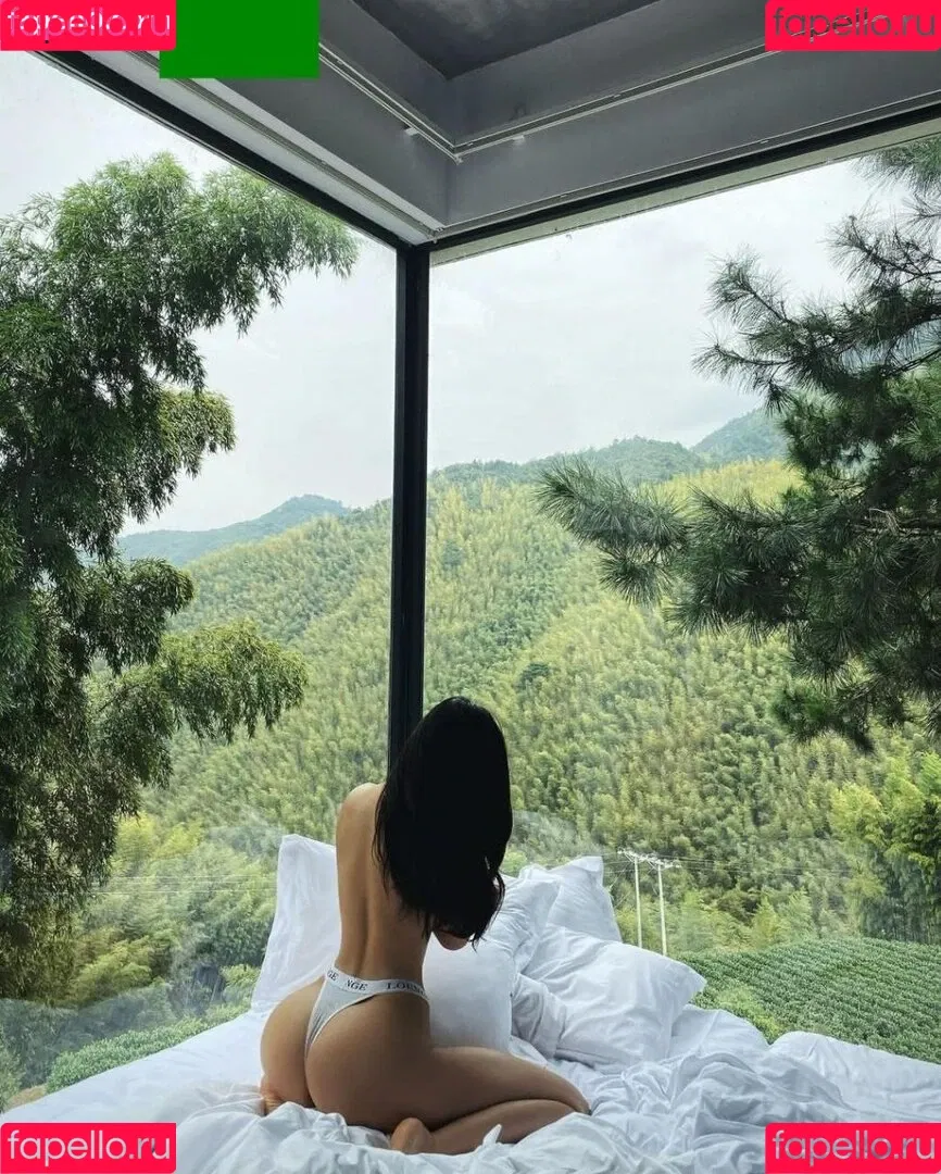 QiaoniuTT Onlyfans Photo Gallery 