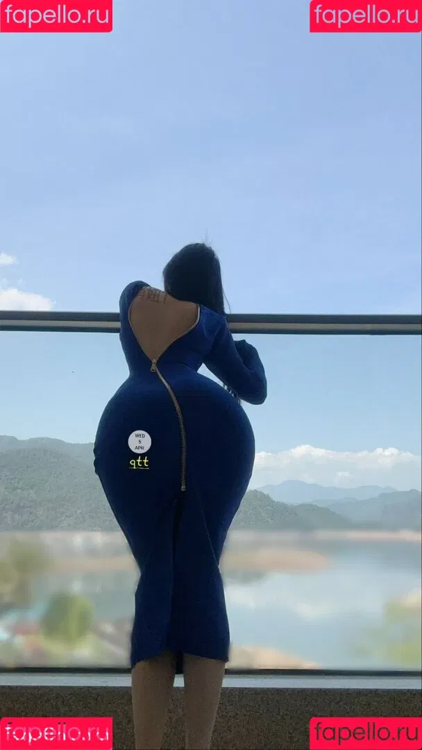 QiaoniuTT Onlyfans Photo Gallery 
