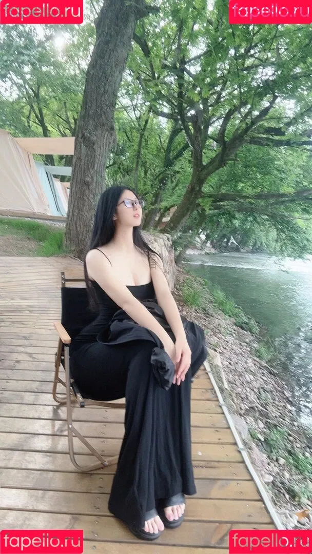 QiaoniuTT Onlyfans Photo Gallery 