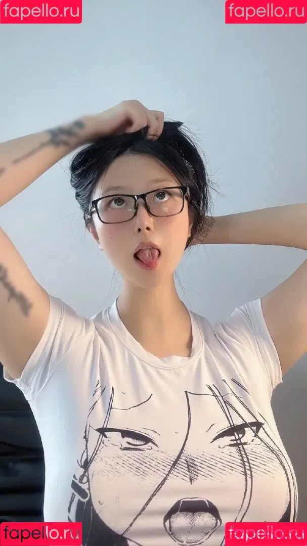QiaoniuTT Onlyfans Photo Gallery 