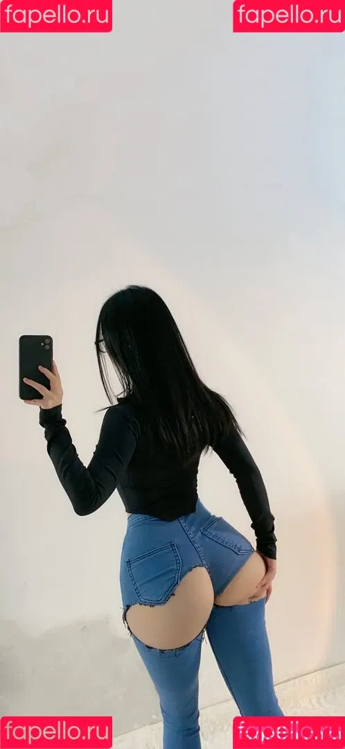QiaoniuTT Onlyfans Photo Gallery 